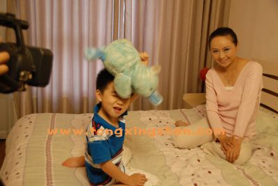 ​中国童星站主推儿童演员参加《儿童健康成长宣传片》的拍摄 